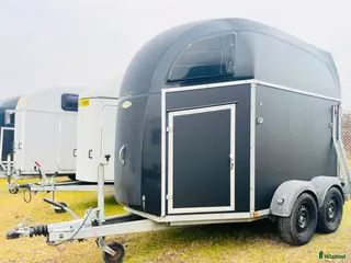 Hästtransporter fordon & transport till salu: Böckmann Duo R med nya väggar i Klippan - Annons 4