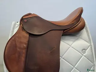 Sadlar hästutrustning Albion Style 17,5 i Färnäs - Annons 14