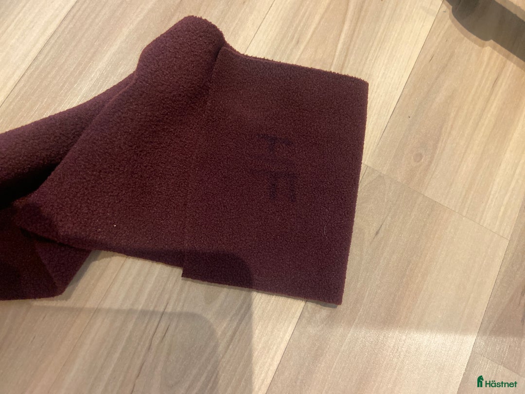 Övrig Hästutrustning hästutrustning till salu: Back on track fleecelindor i Sollentuna - Bild 4