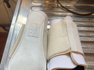 Benskydd hästutrustning till salu: Eskadron framskydd i Jonstorp - Annons 2