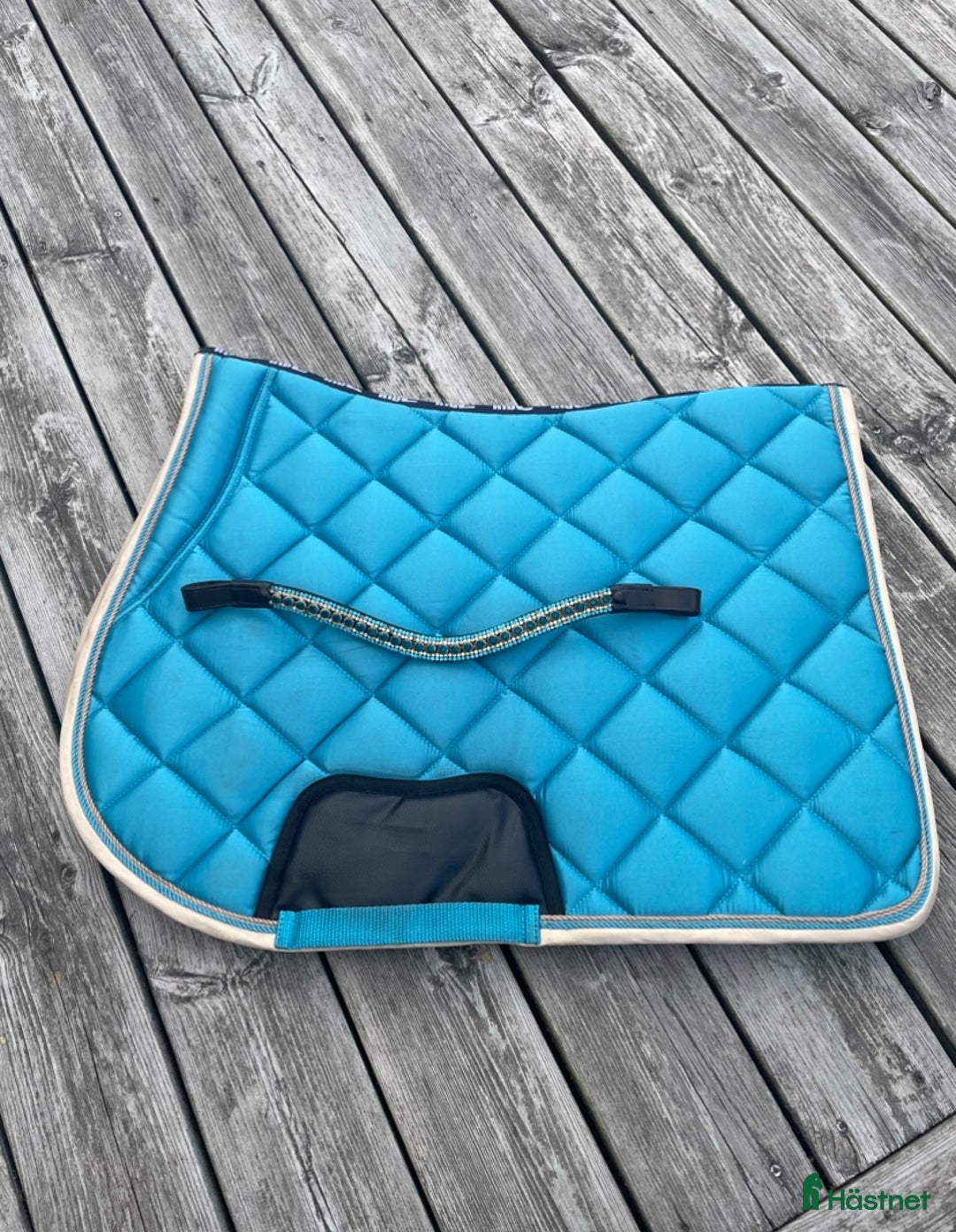 Schabrak & Vojlockar hästutrustning till salu: Schabrak och pannband i Billdal - Annons 1