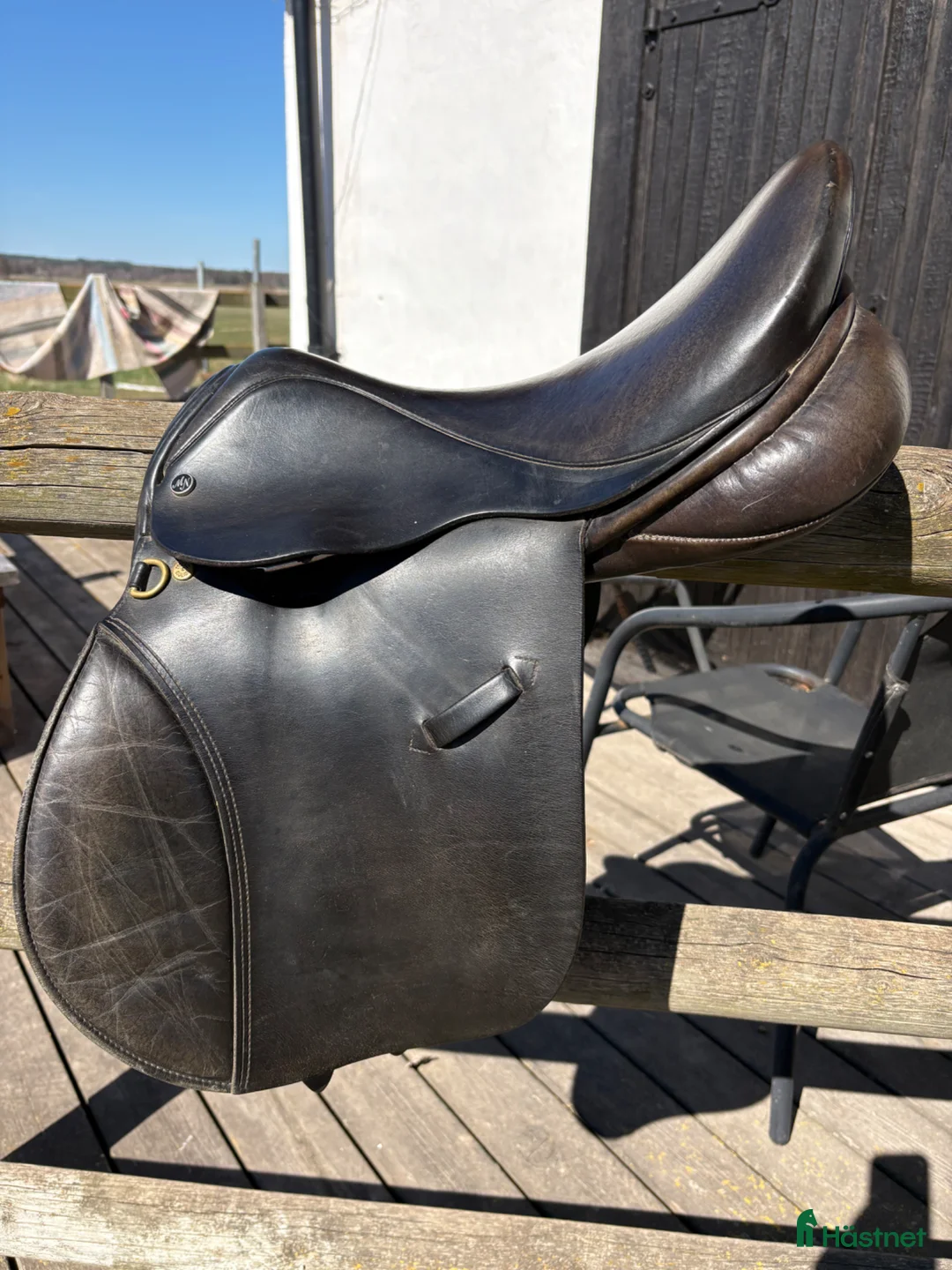 Sadlar hästutrustning till salu: Sadel 15tum - Annons 1