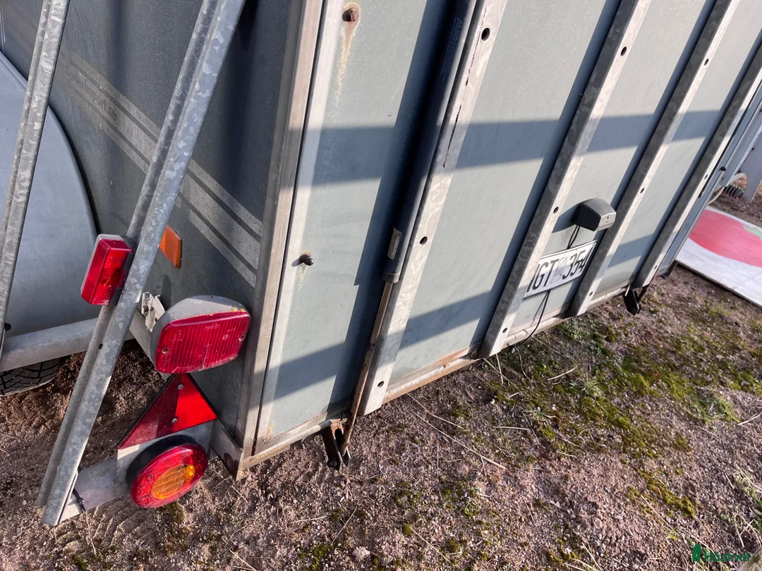 Hästtransporter  fordon & transport till salu: Christ Comet i Linköping - Annons 4