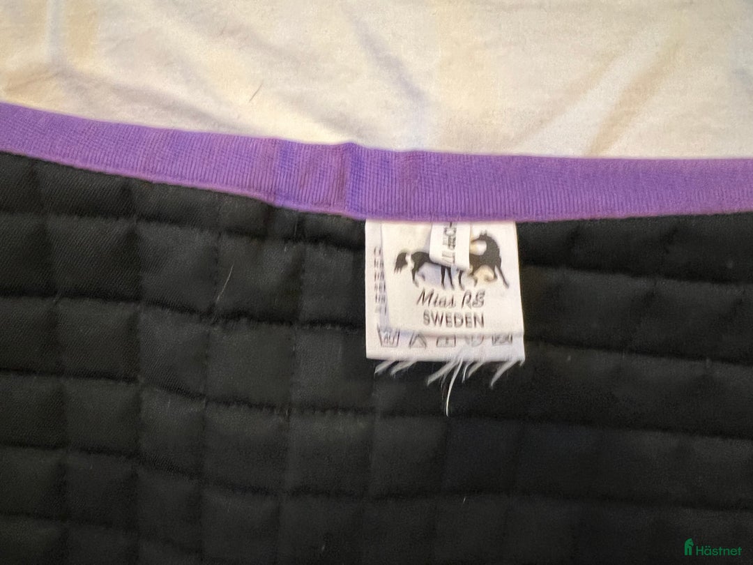 Schabrak & Vojlockar hästutrustning till salu: Mias hoppschabrak i Lund - Annons 3