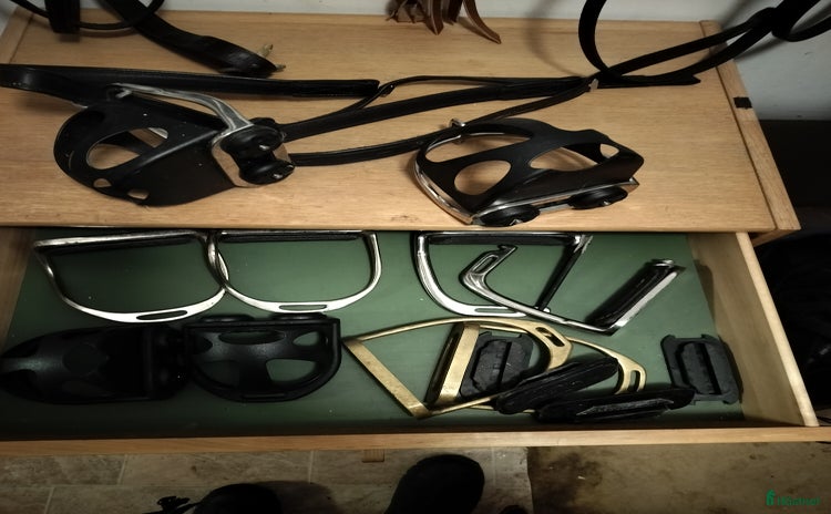 Stigbyglar hästutrustning till salu i Luleå - Annons 3