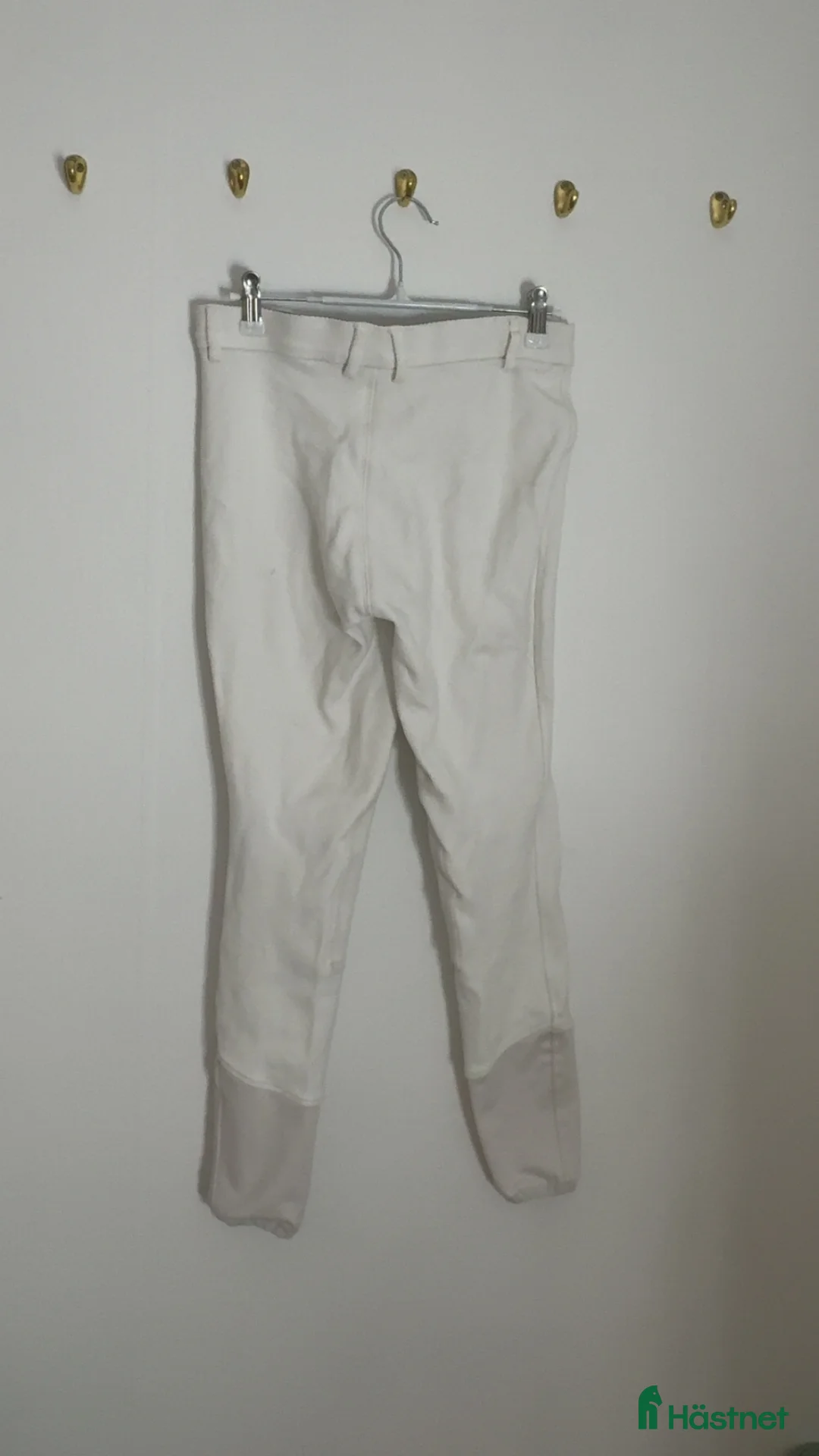Ridbyxor ryttarutrustning till salu: Vita tävlingsridbyxor i Vaxholm - Annons 2