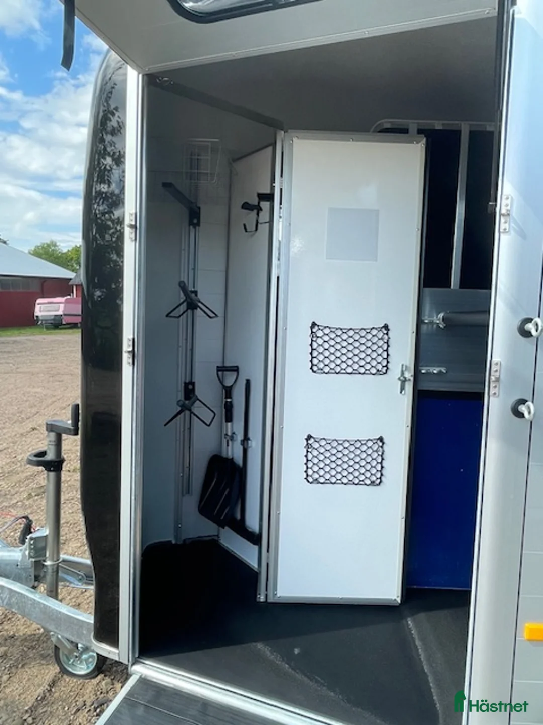 Hästtransporter  fordon & transport till salu: Storsäljaren åter i lager! - Annons 8