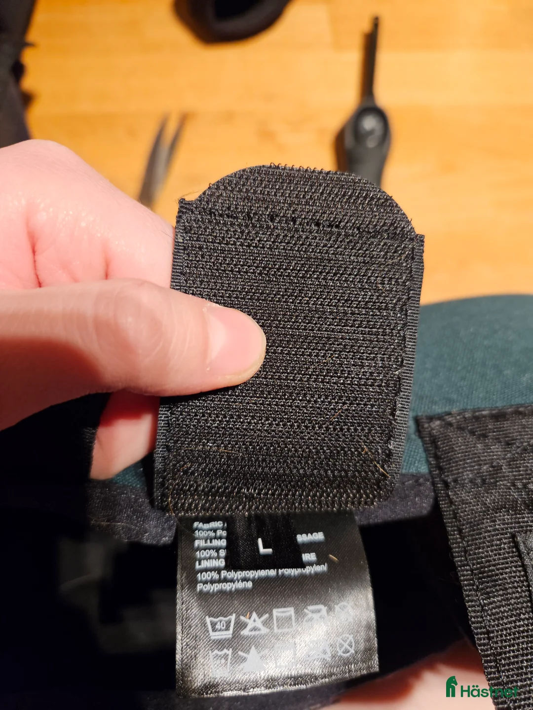 Benskydd hästutrustning till salu: Back on Track Opal, L i Solna - Annons 4