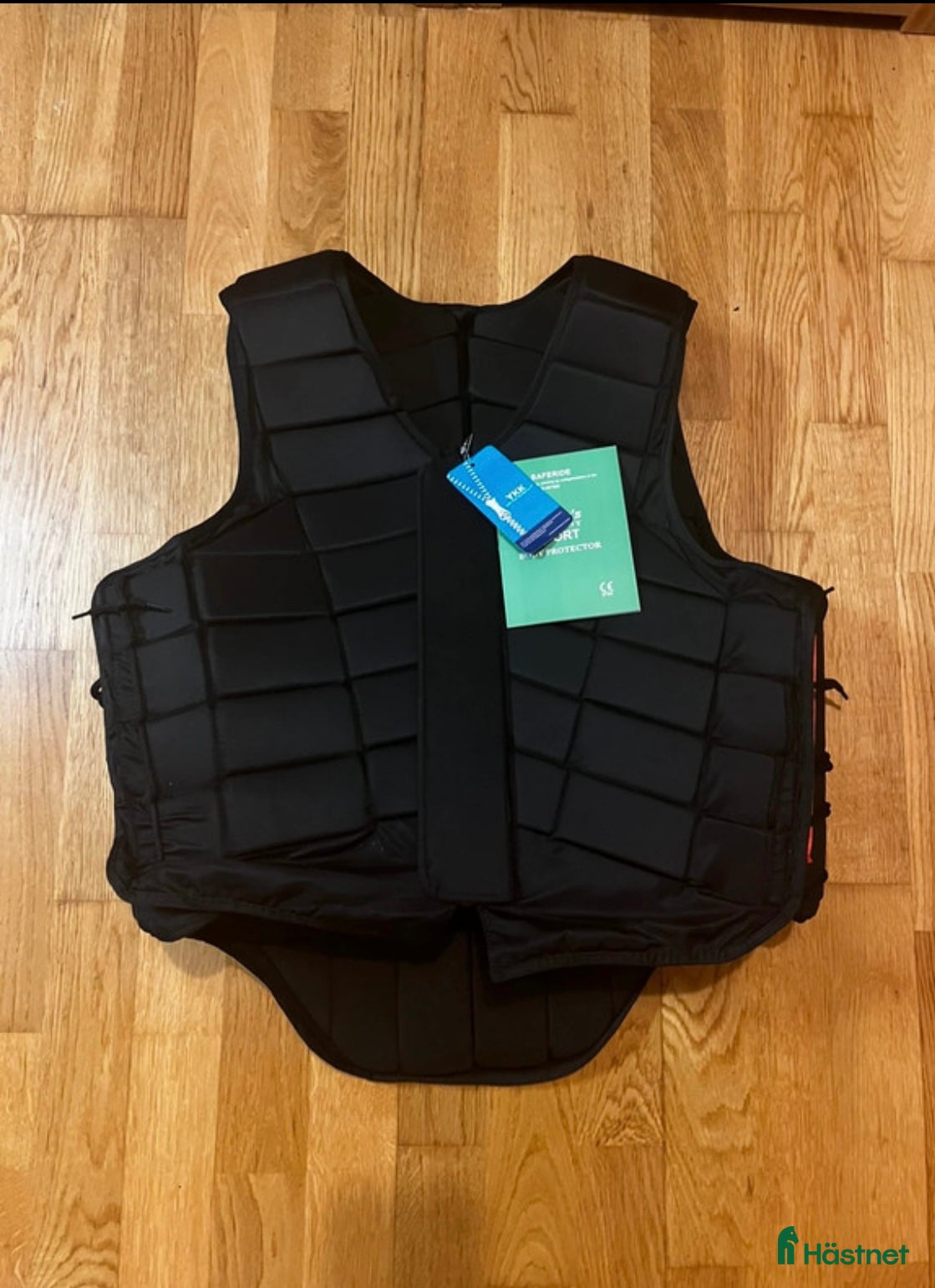 Säkerhetsvästar ryttarutrustning till salu: Oanvänd säkerhetsväst i Matfors - Annons 18
