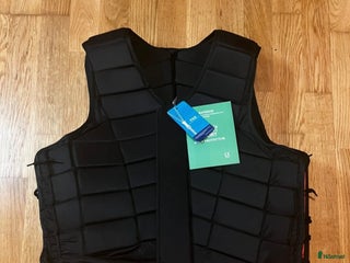 Säkerhetsvästar ryttarutrustning till salu: Oanvänd säkerhetsväst i Matfors - Annons 5