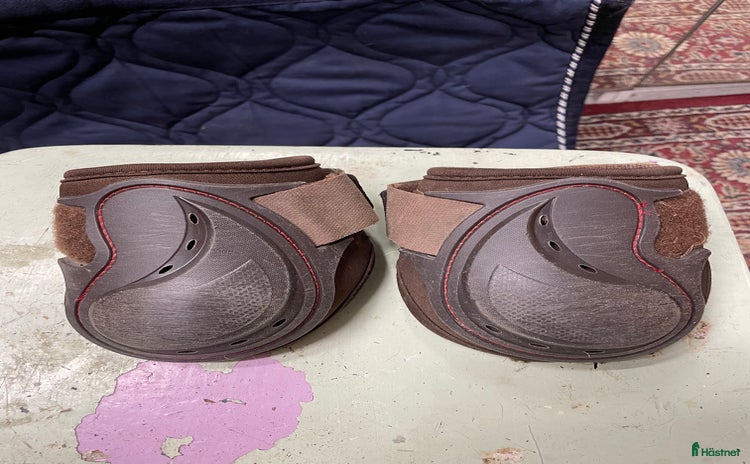 Benskydd hästutrustning till salu i Norrtälje - Annons 19