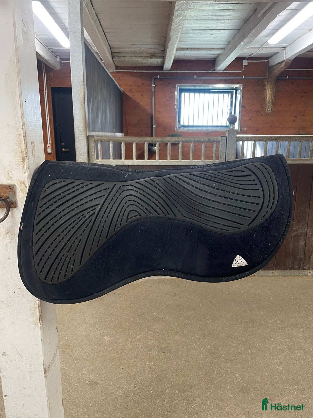 Sadeltillbehör hästutrustning till salu: Acavallo padd i Tungelsta - Annons 1