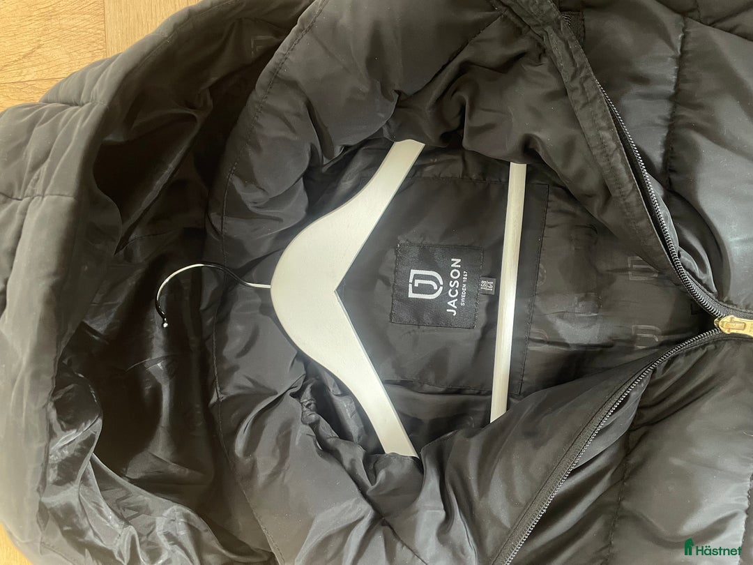 Jackor & Kavajer ryttarutrustning till salu: Jacson kappa i Gamleby - Annons 3