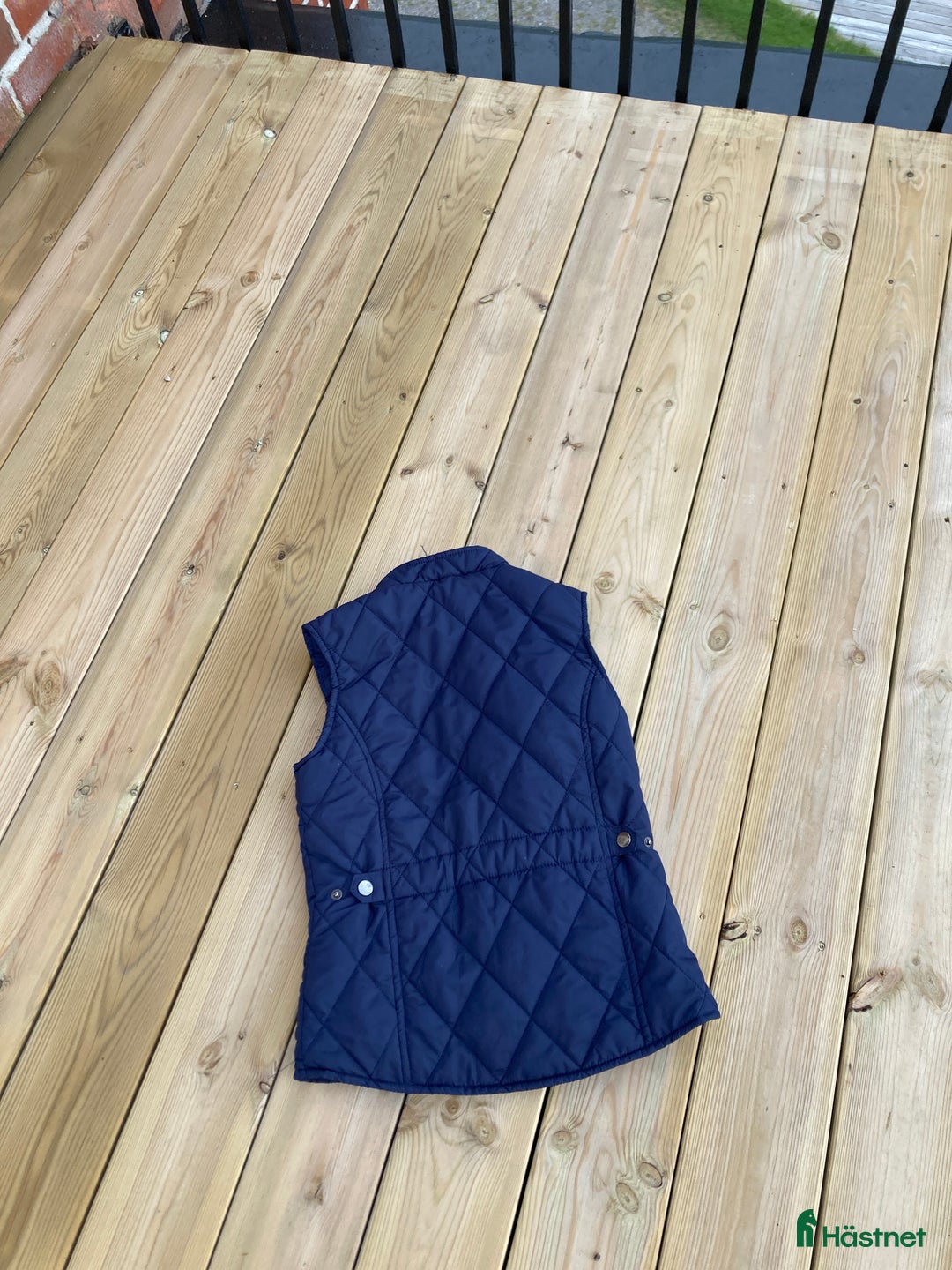 Övrigt Ridkläder ryttarutrustning till salu: Säljer täckväst Stl 134/140 i Gislaved - Annons 2