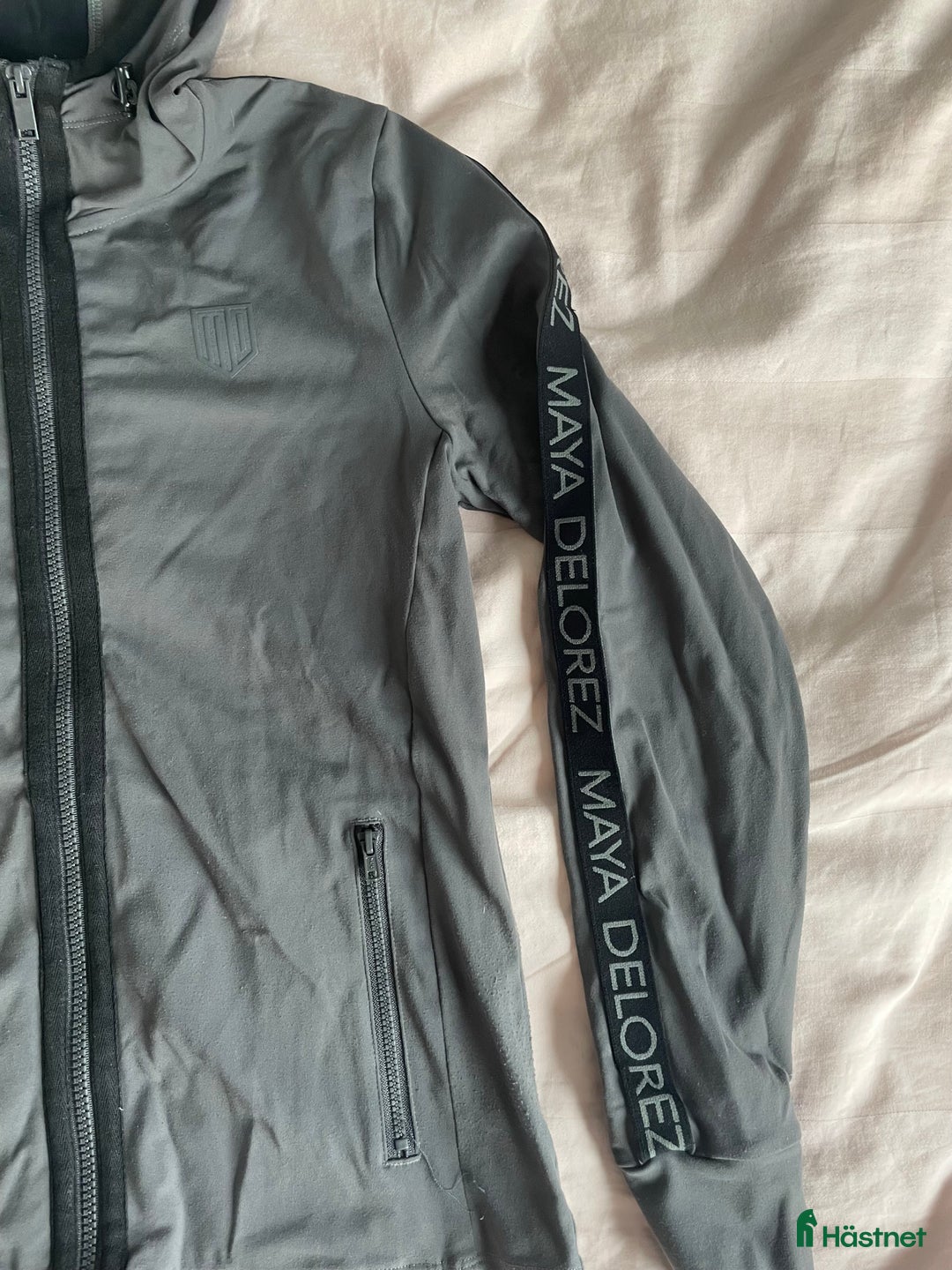 Övrigt Ridkläder ryttarutrustning till salu: Ridtröja i Lysekil - Annons 2