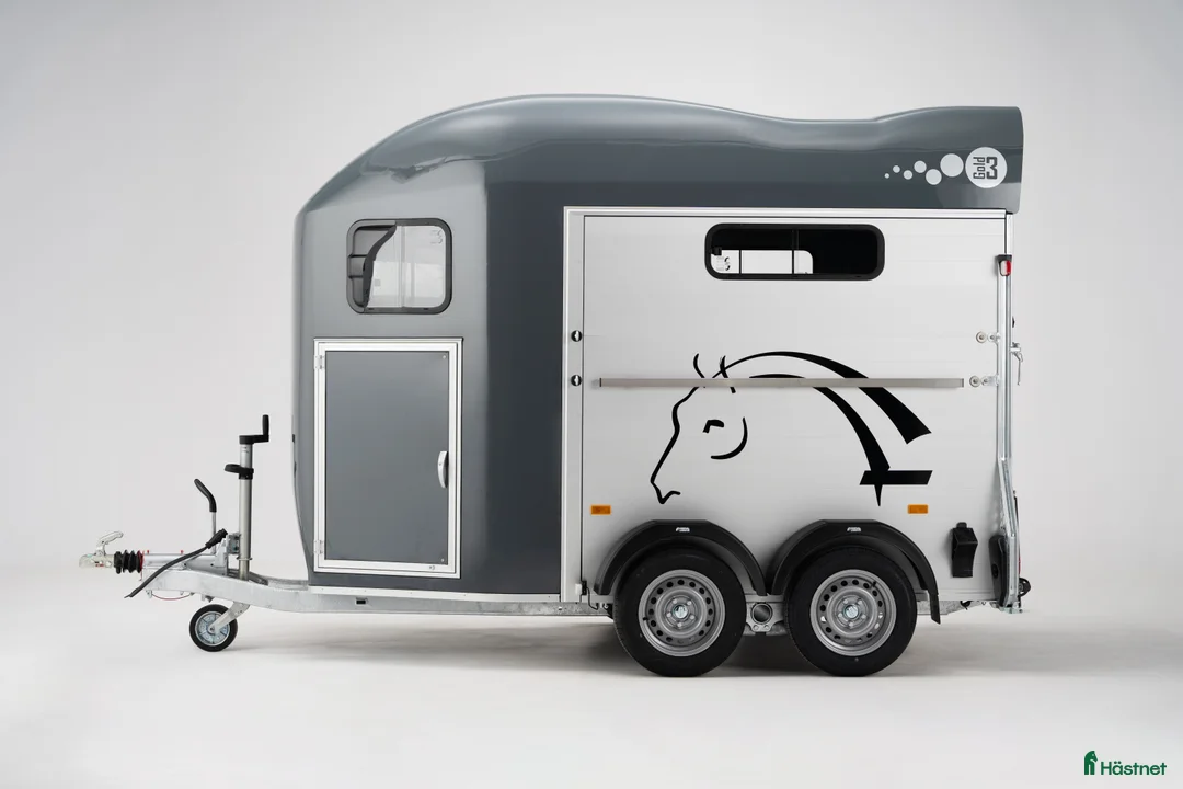 Hästtransporter  fordon & transport till salu: Cheval Liberté Gold 3 med sadelkammare - Annons 10