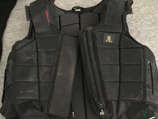 Säkerhetsvästar ryttarutrustning till salu: Säkerhetsväst barn i Herrljunga - Annons 20