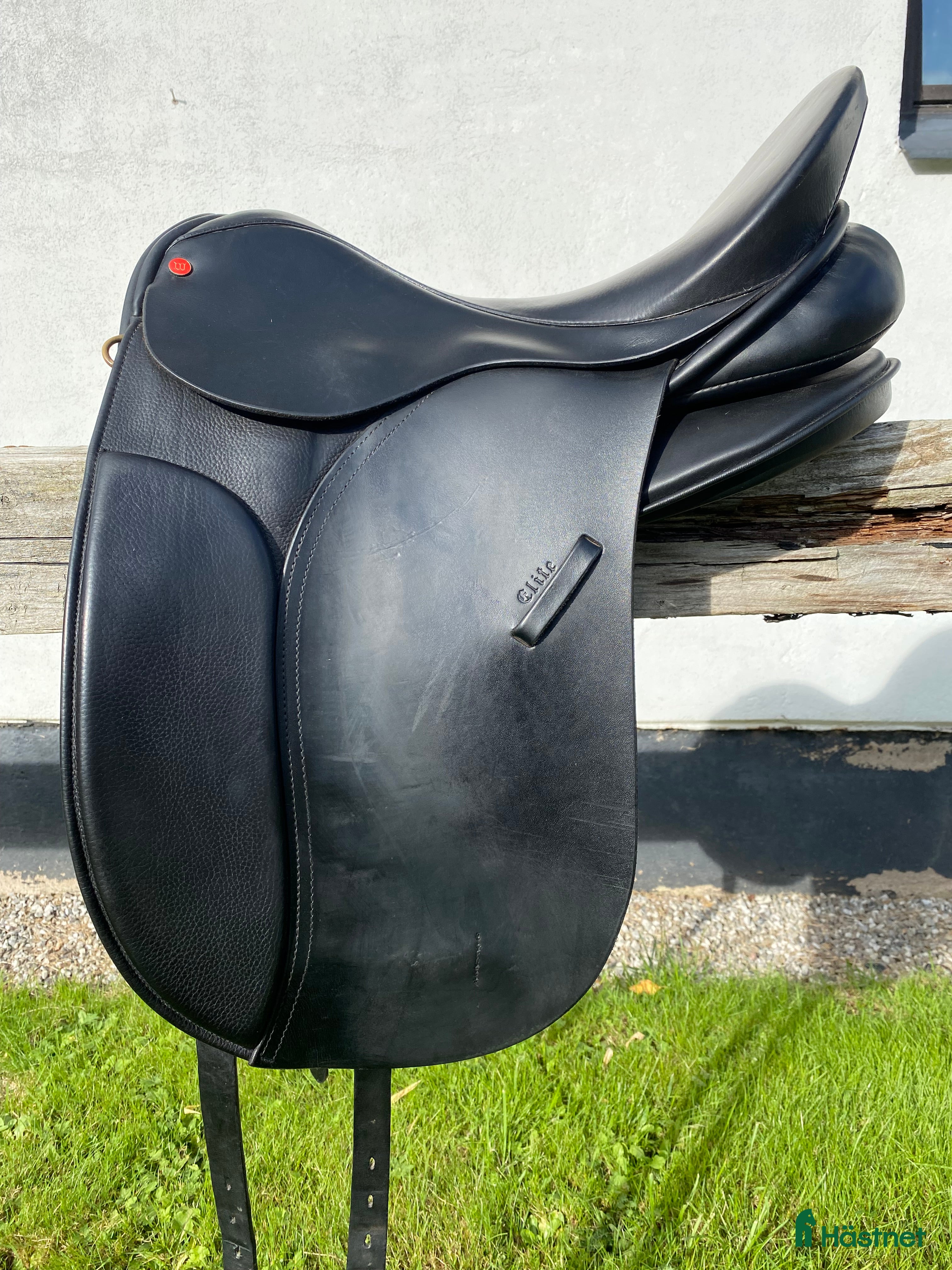 Sadlar hästutrustning Fin dressyrsadel i Genarp - Annons 3