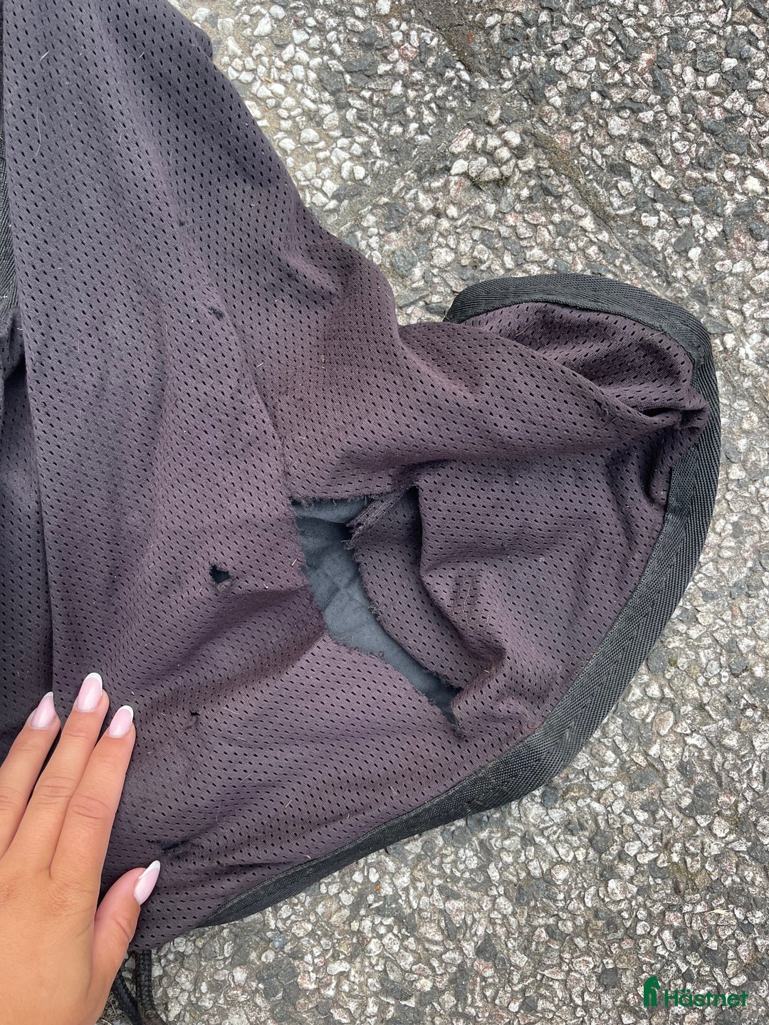 Täcken hästutrustning till salu: Back on track täcke i Luleå - Annons 3