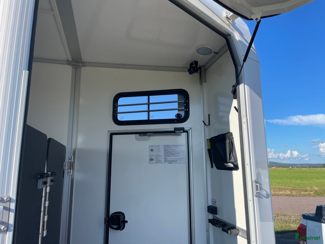 Hästtransporter  fordon & transport till salu: UME B50 - Nu kör vi kampanj! i Borlänge - Annons 5