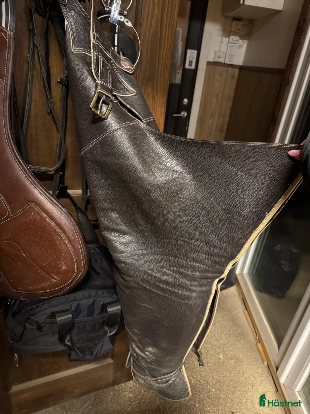 Ridbyxor ryttarutrustning till salu: Parlanti chaps i Skellefteå - Annons 1