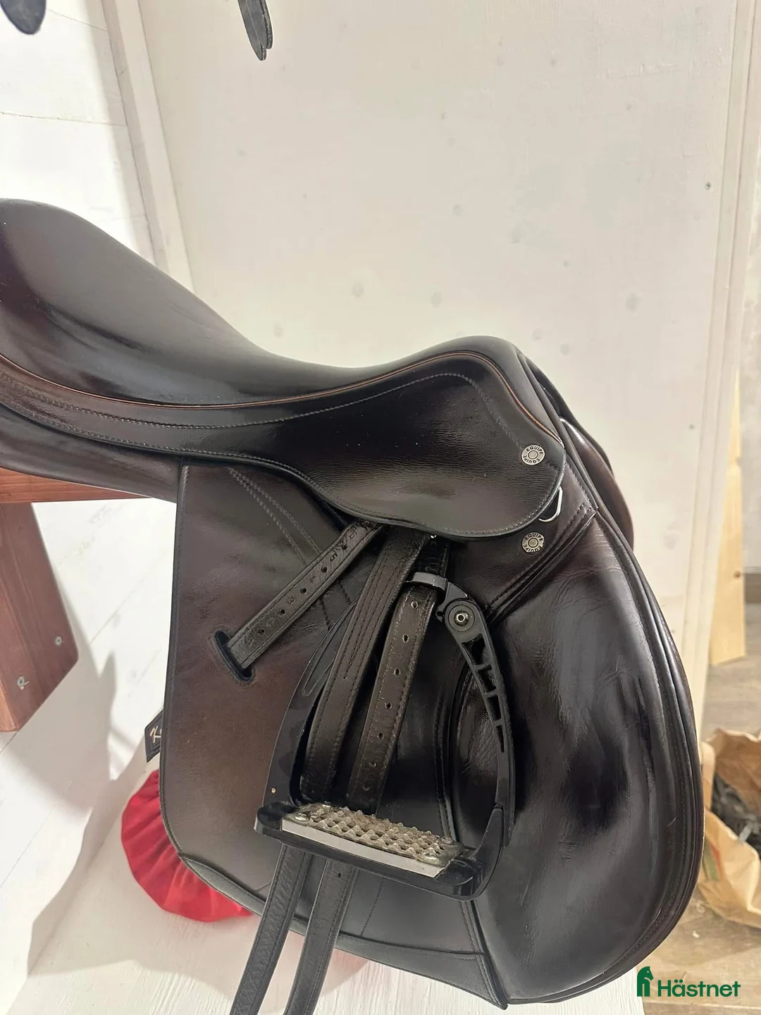 Sadlar hästutrustning till salu: Equipe  - Annons 1