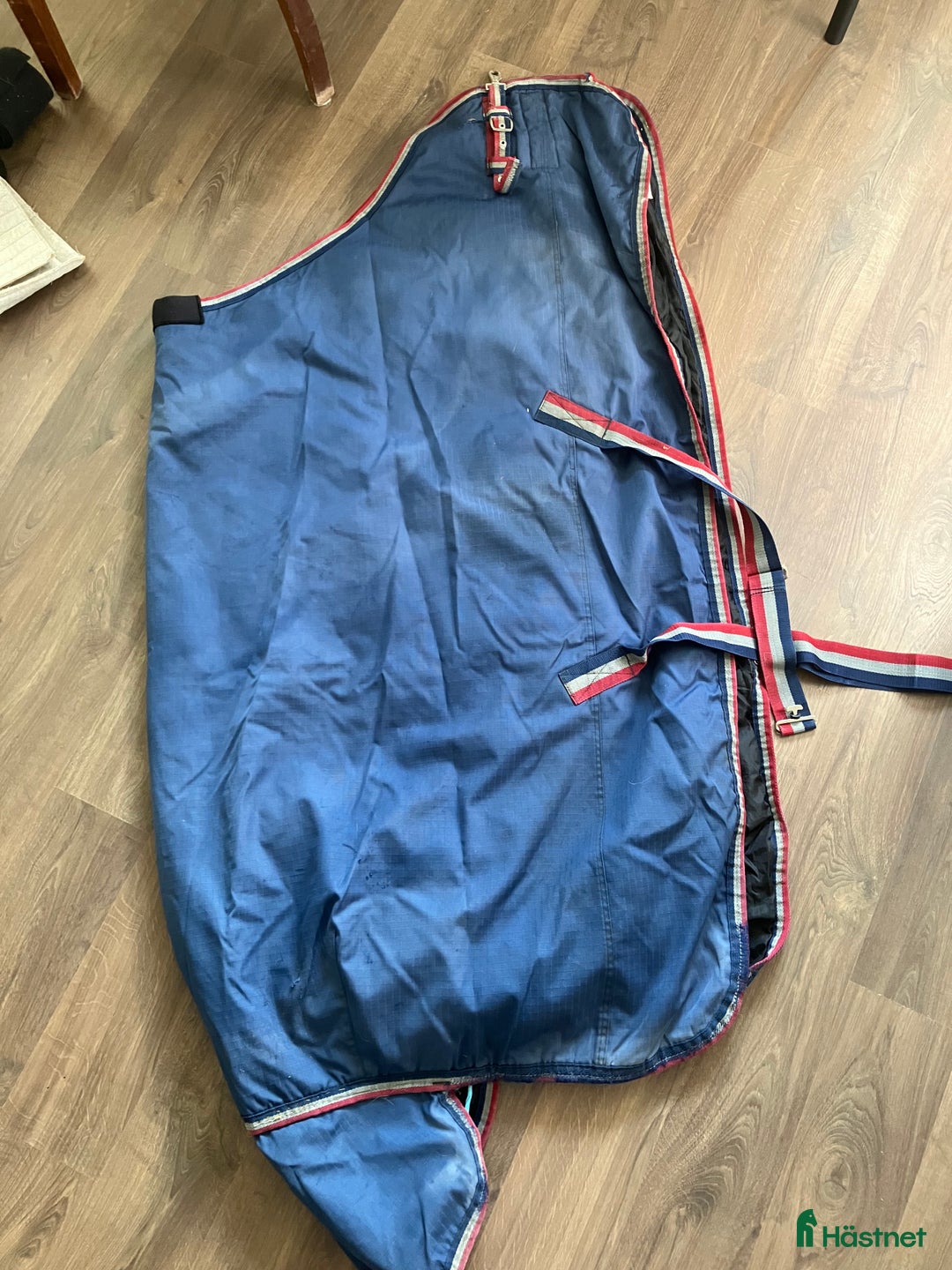 Täcken hästutrustning till salu: Täcken i 115cm vinter/regn i Skärplinge - Annons 1