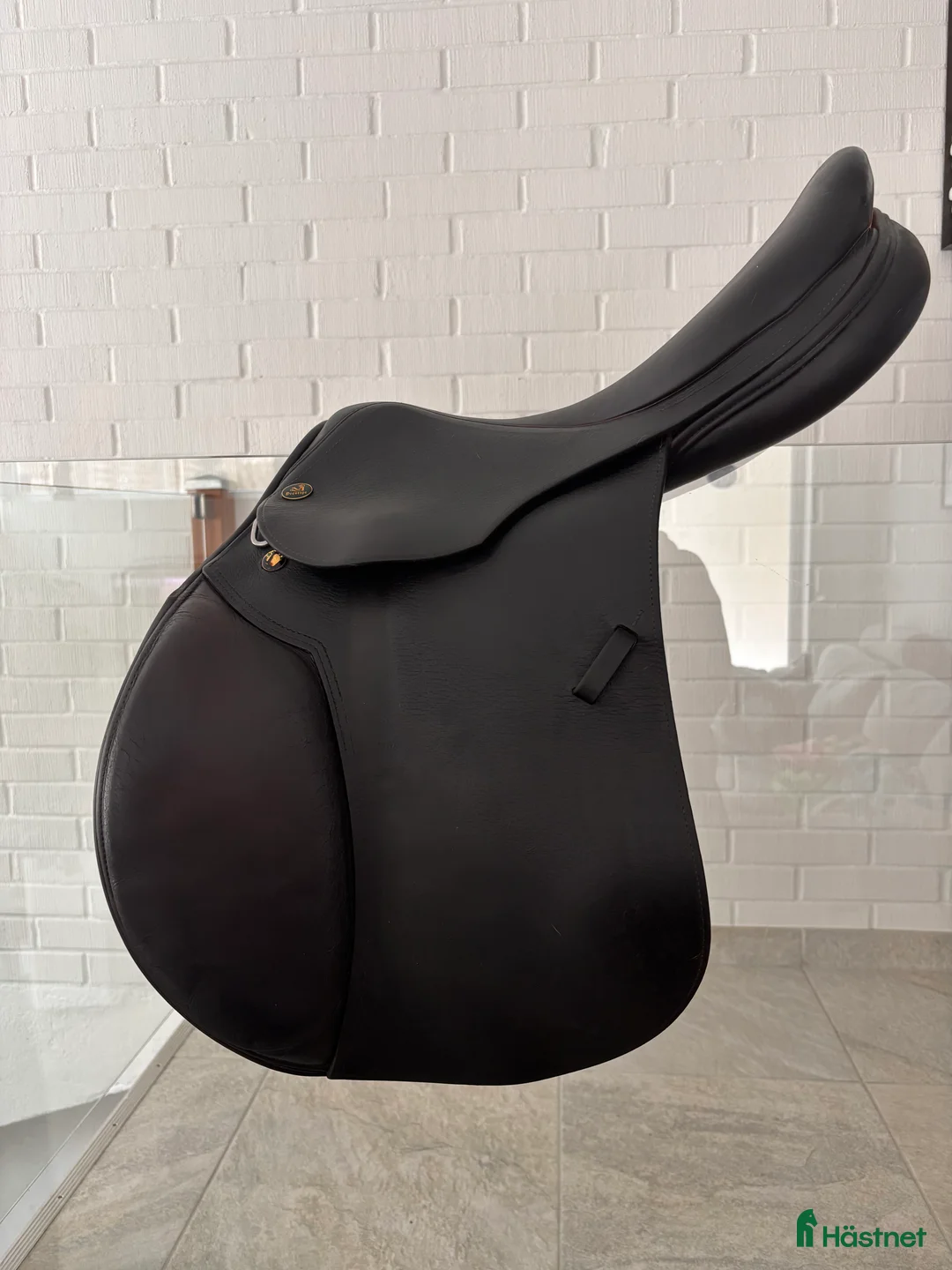 Sadlar hästutrustning till salu: Prestige Paris  - Annons 1