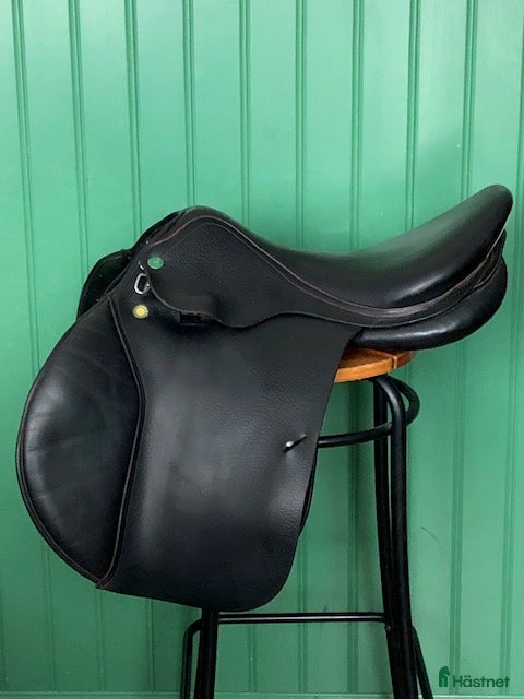 Sadlar hästutrustning Appaloosa / Prestige flatbackssadel i Falun - Annons 2