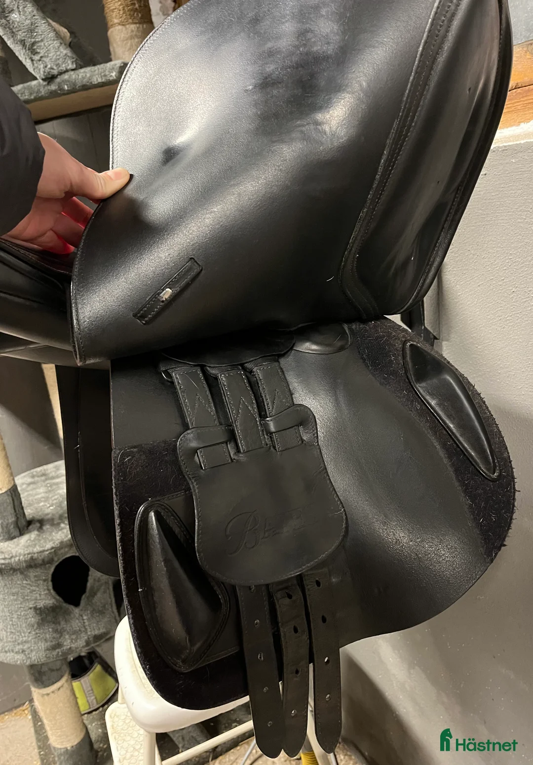 Sadlar hästutrustning till salu: Bates elevation 17” i Dyltabruk - Annons 4