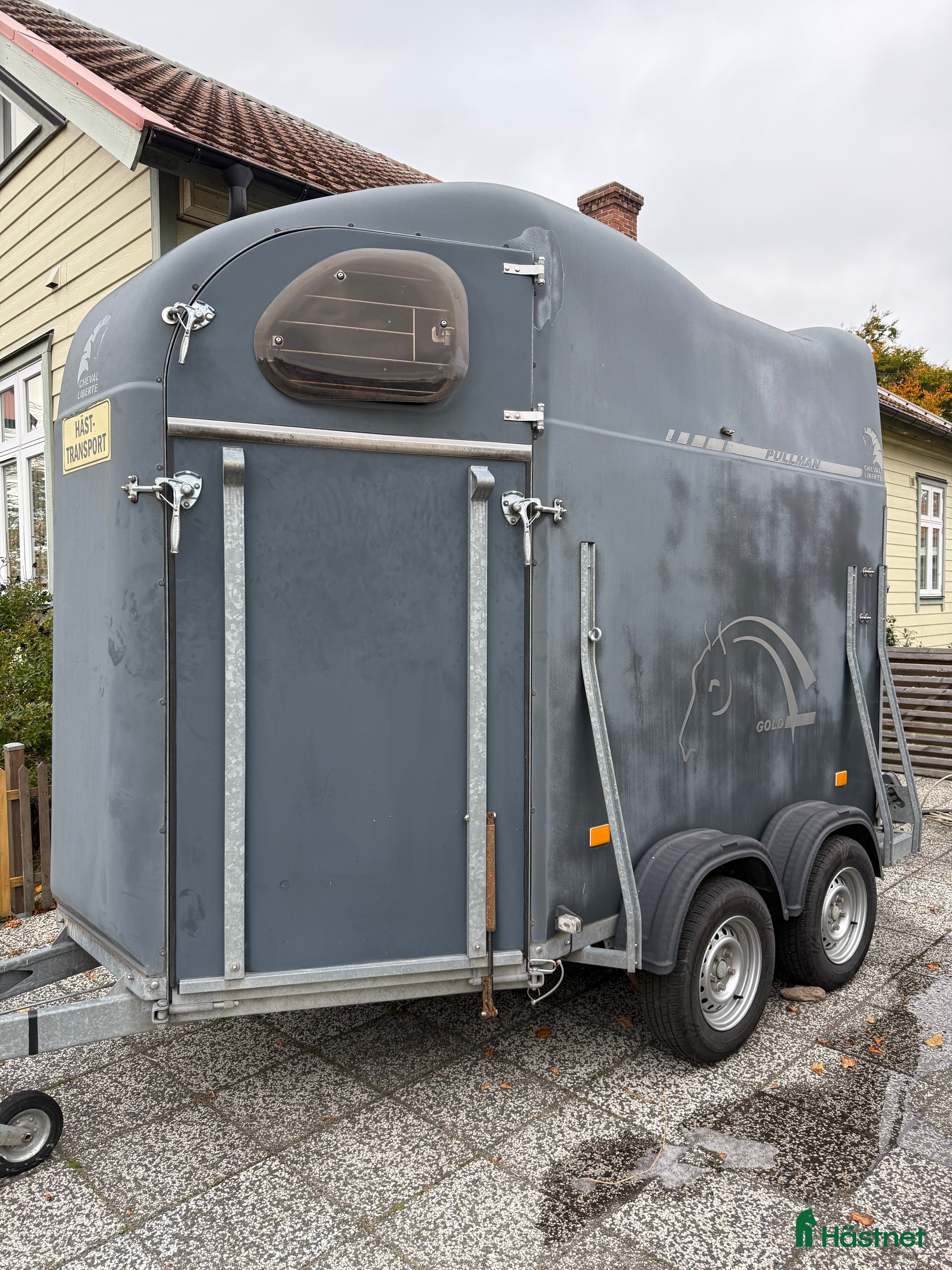 Hästtransporter  fordon & transport till salu: Cheval med fronturlastning i Färlöv - Annons 9