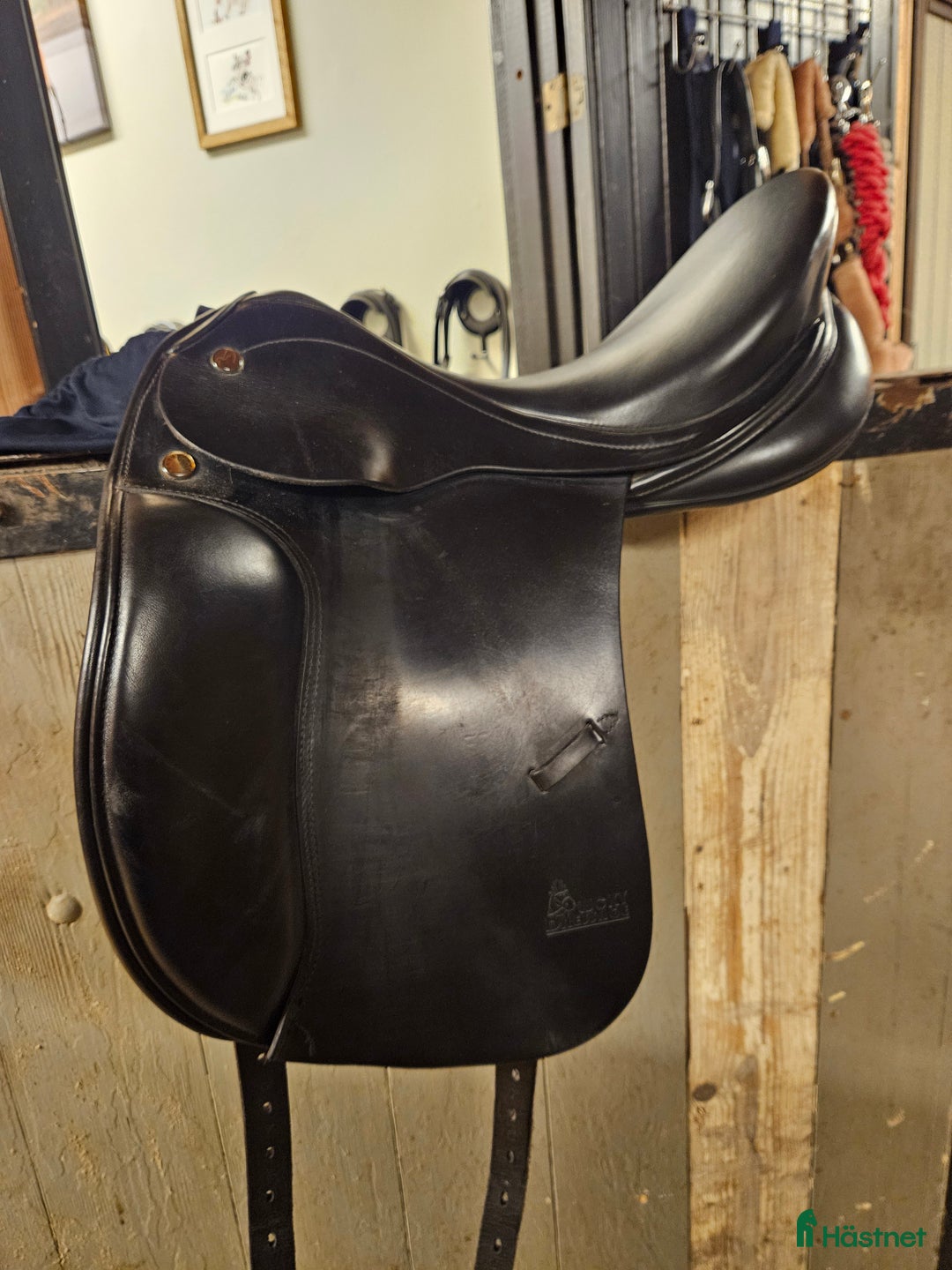 Sadlar hästutrustning till salu: Prestige lucky dressyr i Vessigebro - Annons 2