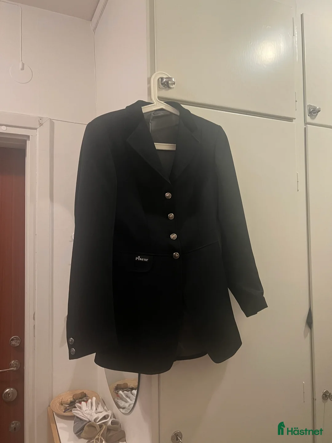 Jackor & Kavajer ryttarutrustning till salu: Pikeur Diana svart 36 i Johanneshov - Annons 2