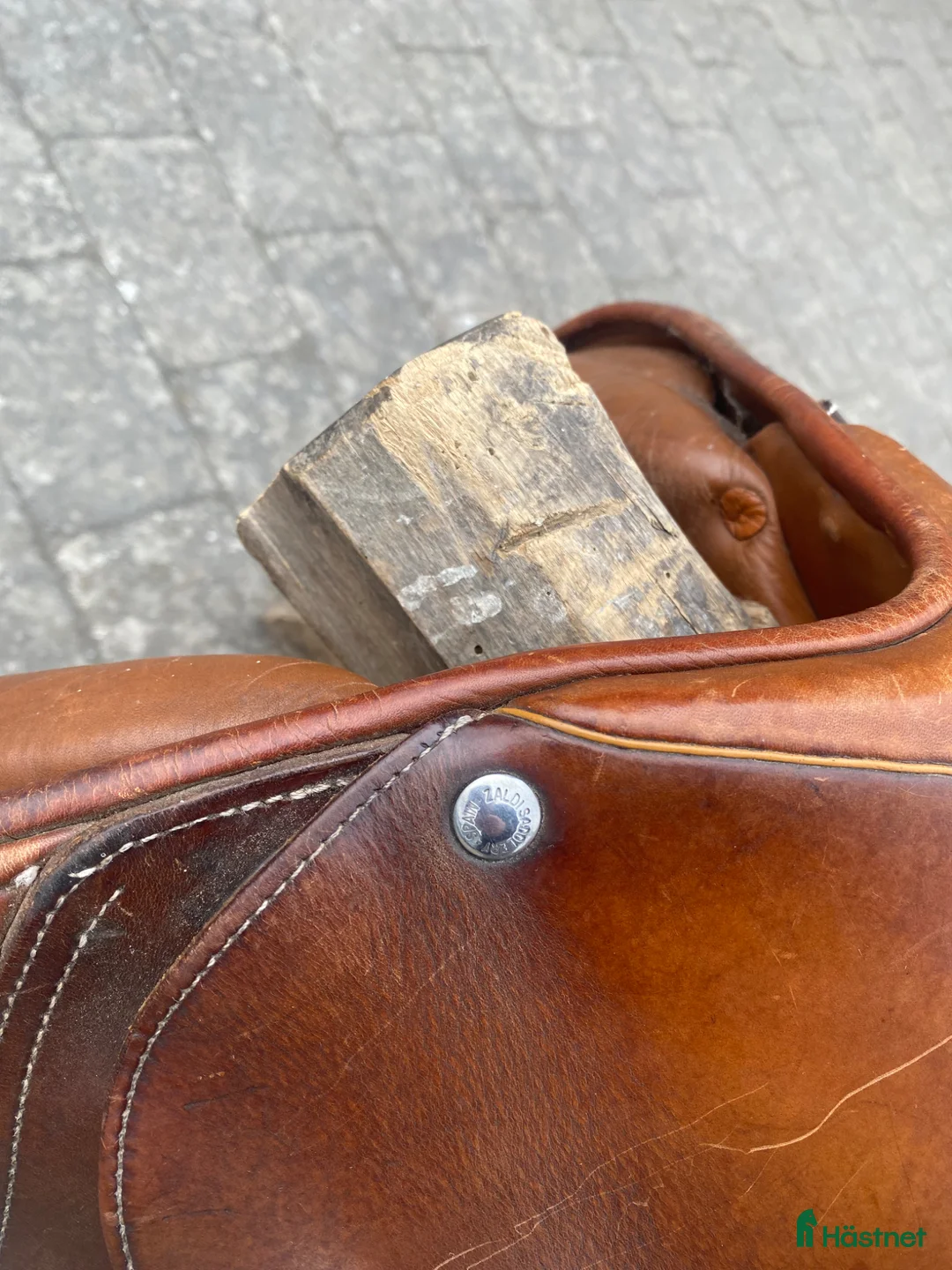 Sadlar hästutrustning till salu: Brun hoppsadel - Annons 5