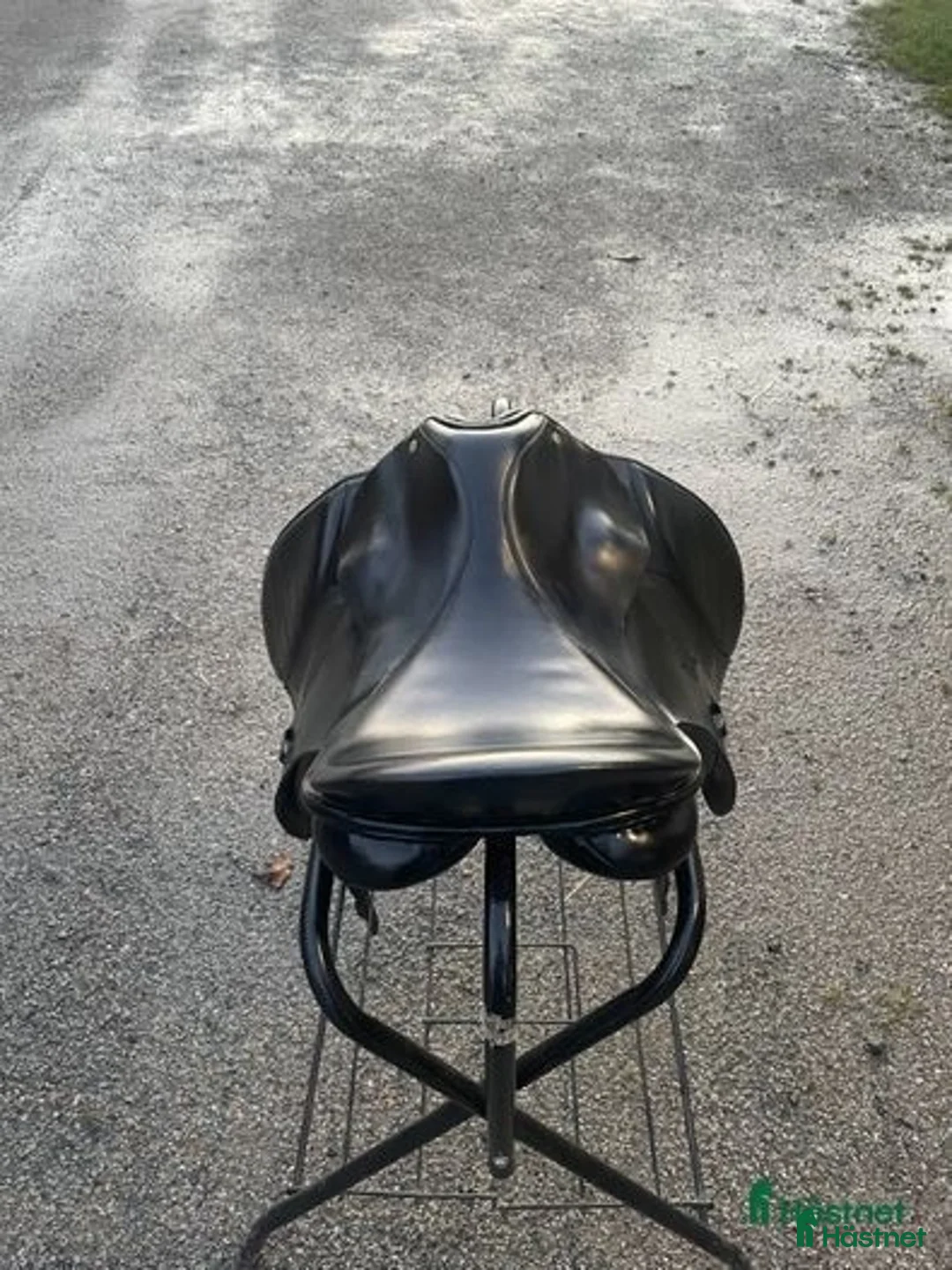 Sadlar hästutrustning till salu: Windsor dressyrsadel  i Grästorp - Annons 3