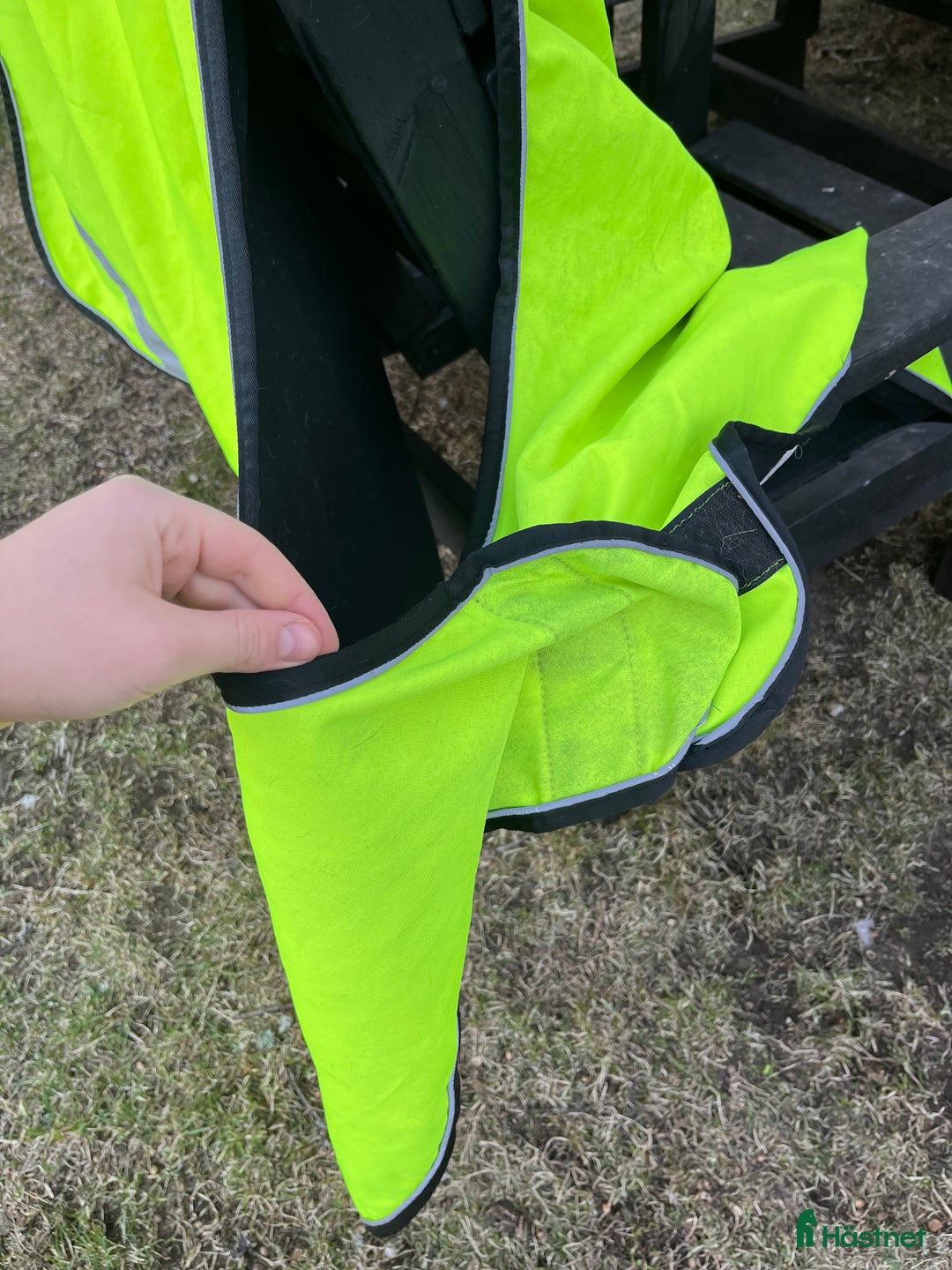 Övrig Hästutrustning hästutrustning till salu: Ländtäcke reflex  i Holsbybrunn - Annons 2