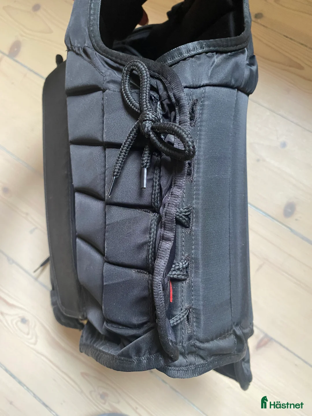 Säkerhetsvästar ryttarutrustning till salu: Superfin säkerhetsväst! i Stockholm - Annons 3