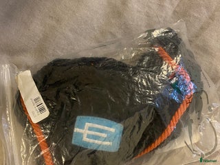 Träns hästutrustning till salu: Oöppnade equiline huvor i Uddevalla - Annons 4