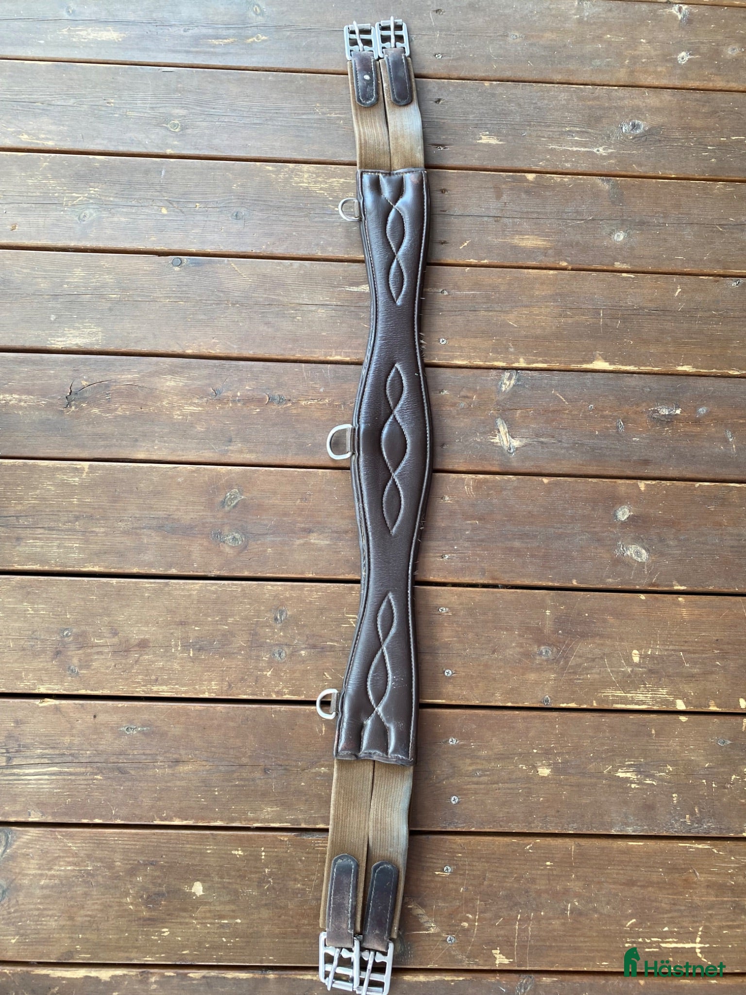 Sadeltillbehör hästutrustning till salu: Brun sadelgjord 105 cm - Annons 1