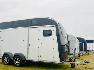 Hästtransporter fordon & transport till salu: Fin Böckmann Big Portax - Annons 3