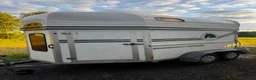 Hästtransporter  fordon & transport till salu: Boj Bravo 220EH Fronturlastning  - Annons 2