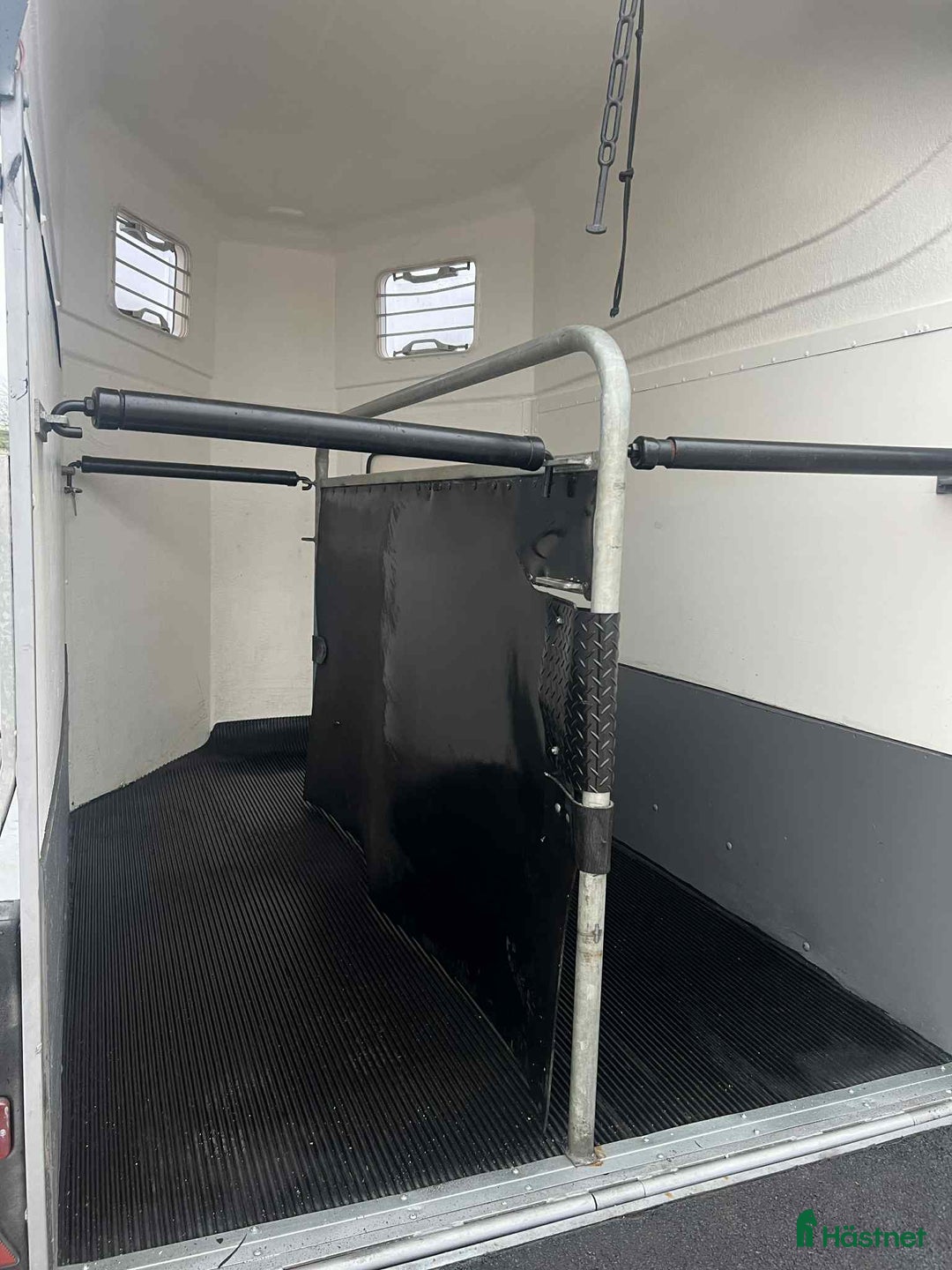 Hästtransporter  fordon & transport till salu: Christ Cortez i Västerås - Annons 6