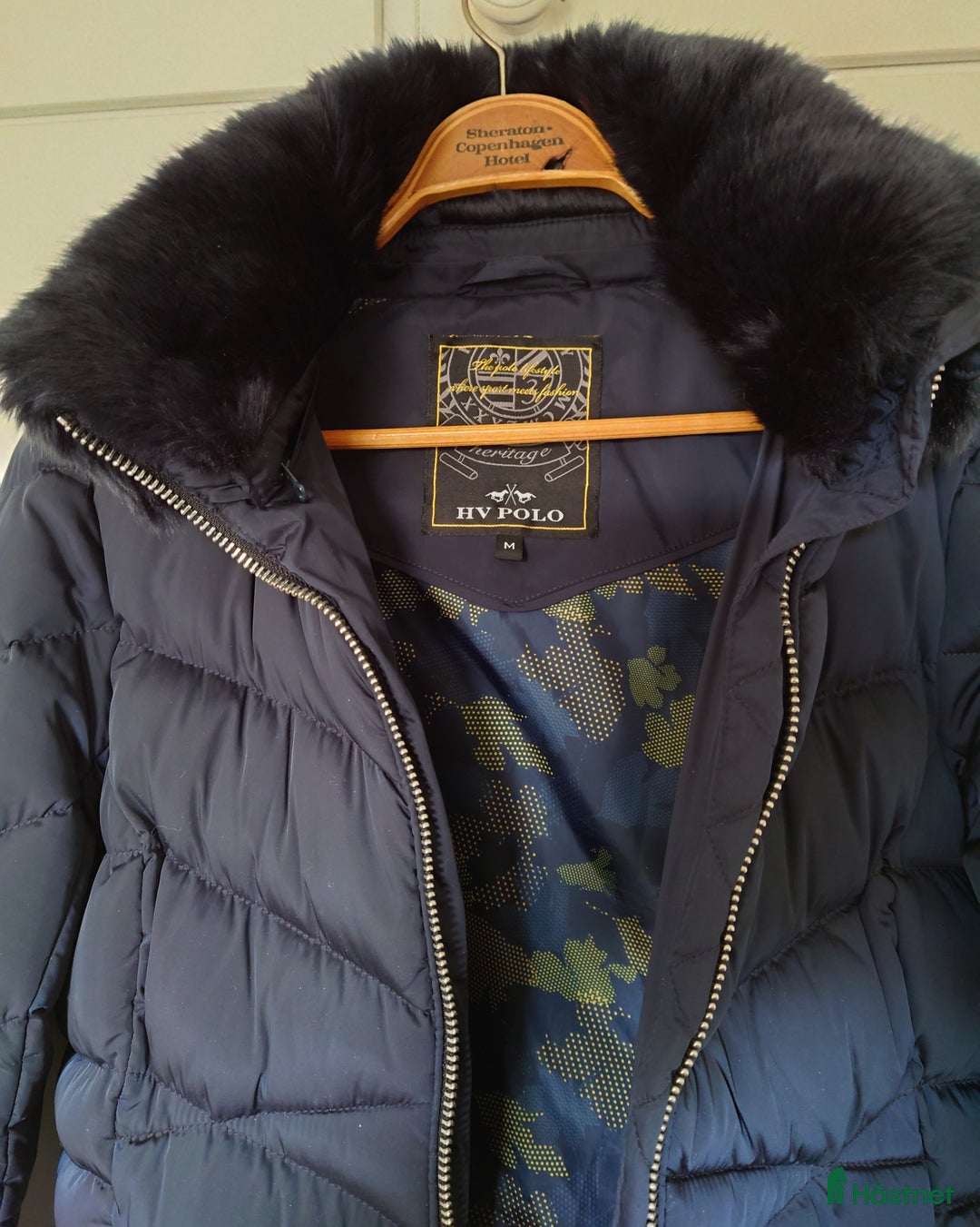 Jackor & Kavajer ryttarutrustning till salu: HVPolo dunjacka NY i Båstad - Annons 3