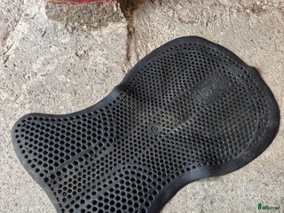 Sadeltillbehör hästutrustning till salu: Acavallo gelépadd i Flen - Annons 3