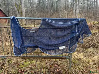 Täcken hästutrustning Ridflugtäcke western strl 145 - Annons 1