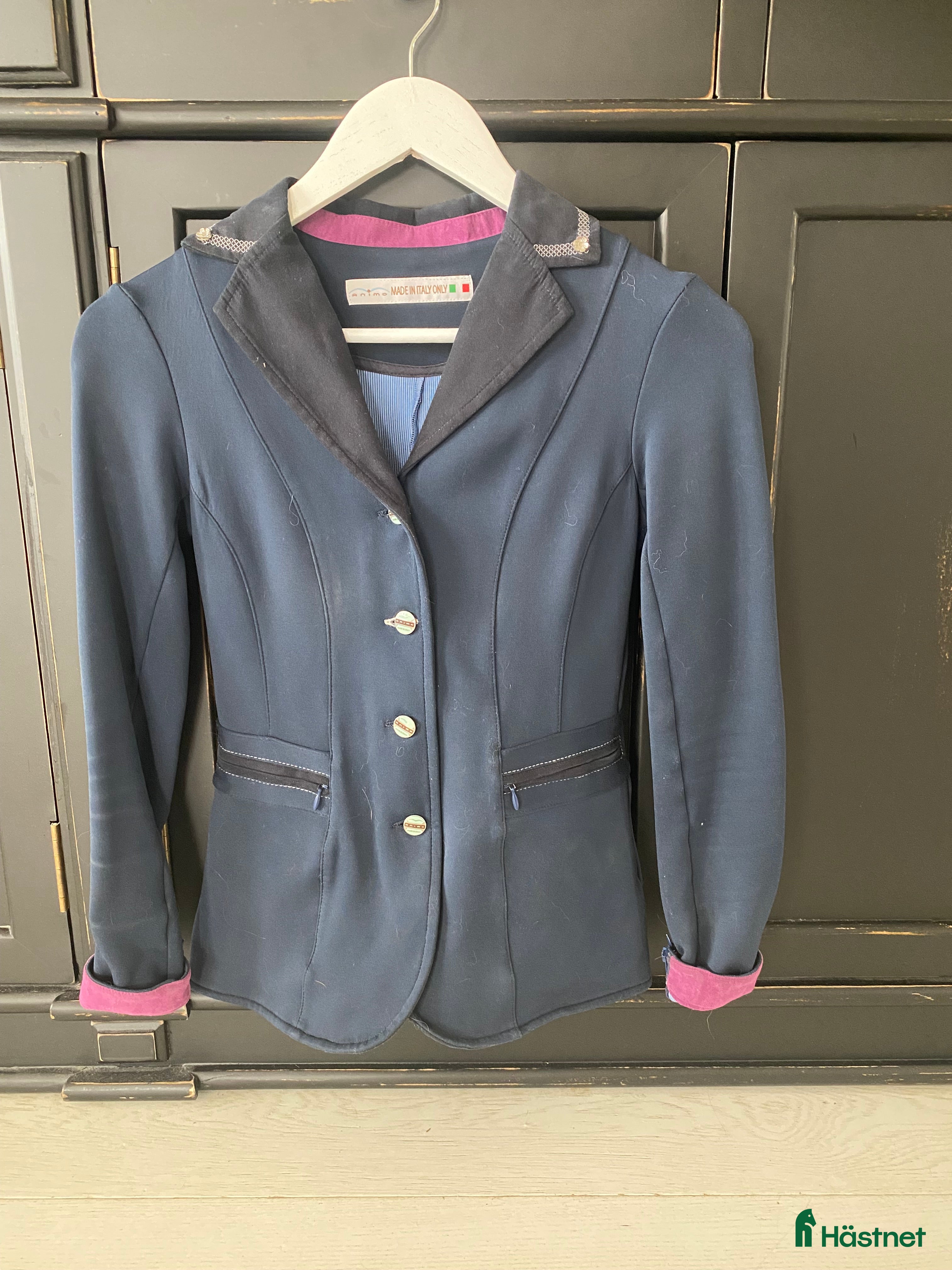 Jackor & Kavajer ryttarutrustning till salu: 2 st Animo kavajer  - Annons 3