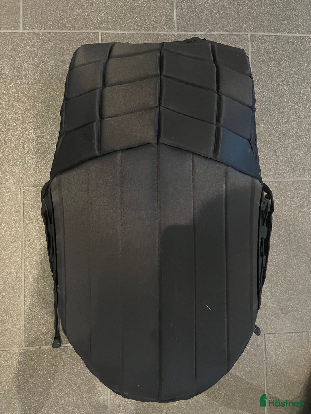 Säkerhetsvästar ryttarutrustning till salu: Racesafe xs  i Örebro - Annons 3