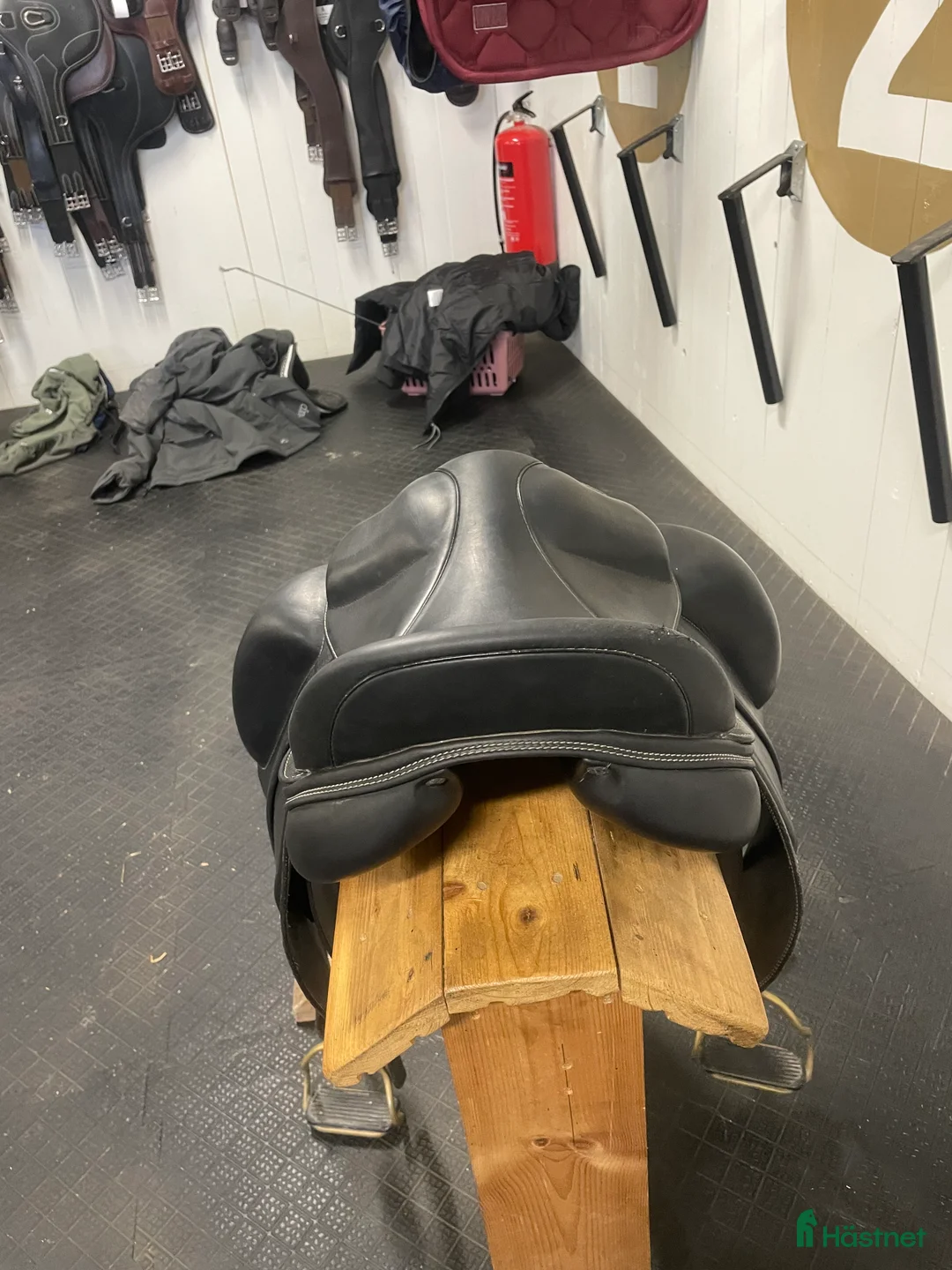 Sadlar hästutrustning till salu: Draupnir Fenrir i Upplands Väsby - Annons 2