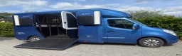 Hästlastbilar  fordon & transport till salu: STX Hästlastbil/Renault 170hk/automat-2018 5200mil - Annons 4