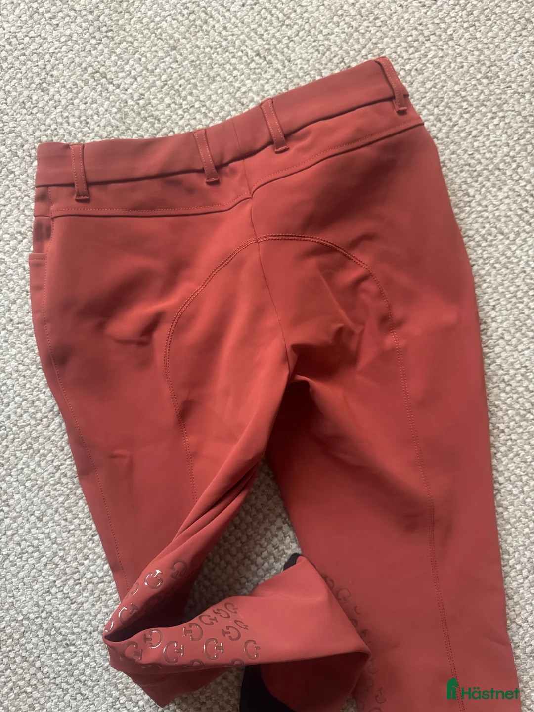 Ridbyxor ryttarutrustning till salu: Halvskodda Toscana ridbyxor i Jönköping - Annons 2